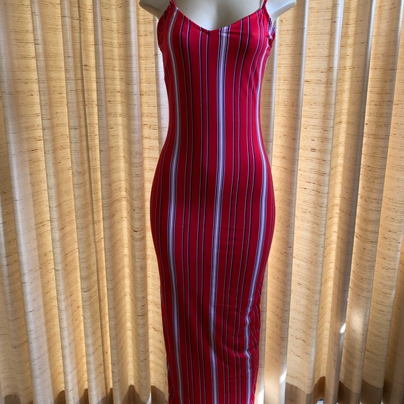 VESTIDOS - Picture 8 of 8